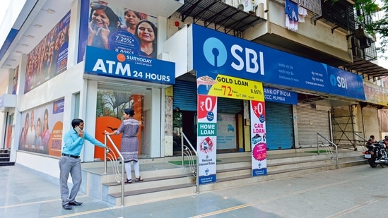 Banks to remain closed for 14 days in April Check dates here