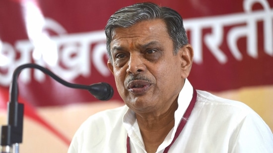 Popularly known as Datta ji in RSS circles, he was born on December 1, 1954 to Hosabale Sheshagiriyappa and Meenakshamma. (PTI Photo)(PTI03_20_2021_000136B)(PTI) Popularly known as Datta ji in RSS circles, he was born on December 1, 1954 to Hosabale Sheshagiriyappa and Meenakshamma. (PTI Photo)(PTI03_20_2021_000136B)(PTI)