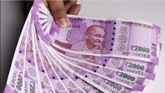 There was approximately ₹40,000 in the donation boxes as they had not been opened after Shivratri. (Representative Photo/HT ) There was approximately ₹40,000 in the donation boxes as they had not been opened after Shivratri. (Representative Photo/HT )