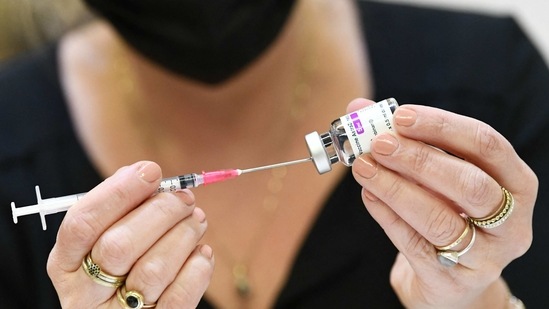 The British government this weekend hailed its jabs programme as "a huge success" after announcing half of the adult population -- nearly 27 million people -- had now received a first dose. (AFP file photo. Representative image) The British government this weekend hailed its jabs programme as "a huge success" after announcing half of the adult population -- nearly 27 million people -- had now received a first dose. (AFP file photo. Representative image)