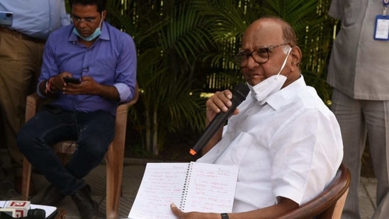 NCP chief Sharad Pawar addressed a press conference in New Delhi on Sunday. (Arvind Yadav/HT Photo) NCP chief Sharad Pawar addressed a press conference in New Delhi on Sunday. (Arvind Yadav/HT Photo)