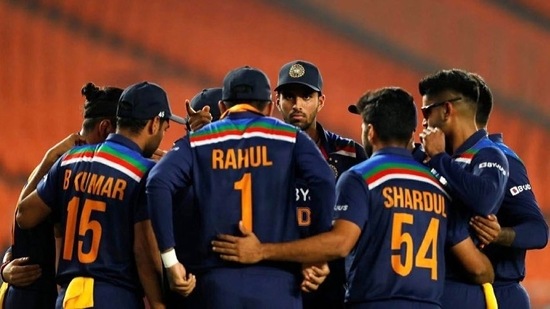 India vs England: Indian team arrives in Pune for ODI leg - WATCH | Hindustan Times