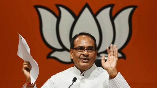 "There should be provisions to give farmers right price for their produce. I think we need to think about alternative ways to ensure the right price." said Chief Minister Shivraj Singh Chouhan (Raj K Raj/HT PHOTO)