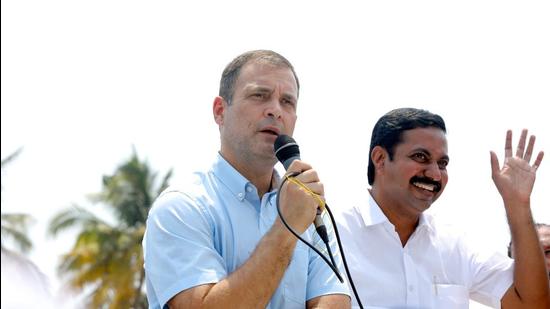 Vypin, India – March 22, 2021: Congress leader Rahul Gandhi with UDF candidate Deepak Joy during an election campaign rally at Goshree junction, in Vypin, Ernakulam District, Kerala, India, on Monday, March 22, 2021. (Photo by Vivek R Nair / Hindustan Times) **To go with Ramesh Babu’s story** Vypin, India – March 22, 2021: Congress leader Rahul Gandhi with UDF candidate Deepak Joy during an election campaign rally at Goshree junction, in Vypin, Ernakulam District, Kerala, India, on Monday, March 22, 2021. (Photo by Vivek R Nair / Hindustan Times) **To go with Ramesh Babu’s story**