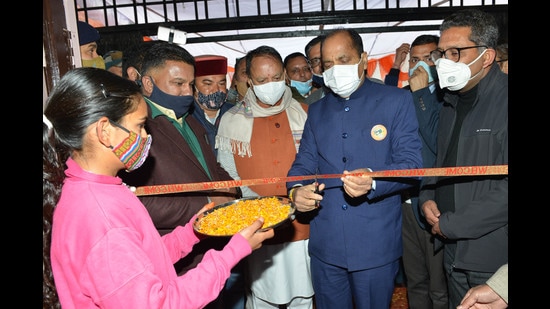 The CM also remembered late Mandi MP Ramswroop Sharma and said people of the district would miss him as he had always taken up the developmental demands and aspirations of the people of the area during his tenure. (Birbal Sharma/HT) The CM also remembered late Mandi MP Ramswroop Sharma and said people of the district would miss him as he had always taken up the developmental demands and aspirations of the people of the area during his tenure. (Birbal Sharma/HT)