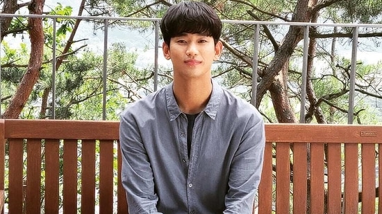 Kim Soo-hyun made his comeback with It's Okay To Not Be Okay in 2020. 
