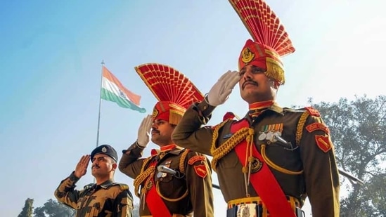 For almost 10 years, soldiers have been purchasing medals from the market as the army grappled with the shortage.(PTI) For almost 10 years, soldiers have been purchasing medals from the market as the army grappled with the shortage.(PTI)