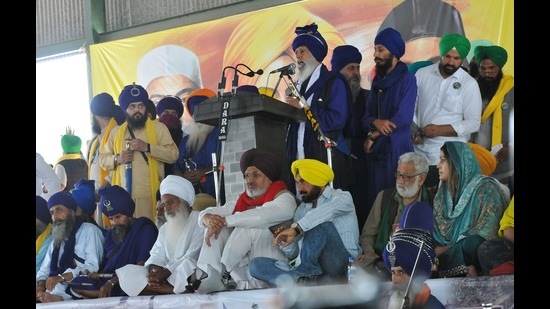 Farm leaders during a “kisan mahasabha” in Banga,Shaheed Bhagat Singh district , on Tuesday. (HT Photo) Farm leaders during a “kisan mahasabha” in Banga,Shaheed Bhagat Singh district , on Tuesday. (HT Photo)