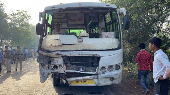 Madhya Pradesh Gwalior Road Accident Today: 13 people including 12 women killed following a collision between a bus and an auto. 