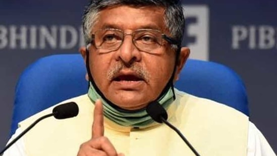Union minister Ravi Shankar Prasad said it was the first time in the country's history that a police commissioner levelled such a charge against a home minister. (Sonu Mehta/HT PHOTO) Union minister Ravi Shankar Prasad said it was the first time in the country's history that a police commissioner levelled such a charge against a home minister. (Sonu Mehta/HT PHOTO)