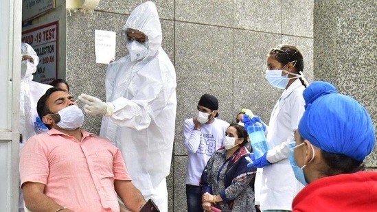 The Union health ministry also identified Jalandhar, SAS Nagar, Ludhiana, Patiala and Hoshiarpur as five districts with maximum active cases.(HT Photo) The Union health ministry also identified Jalandhar, SAS Nagar, Ludhiana, Patiala and Hoshiarpur as five districts with maximum active cases.(HT Photo)