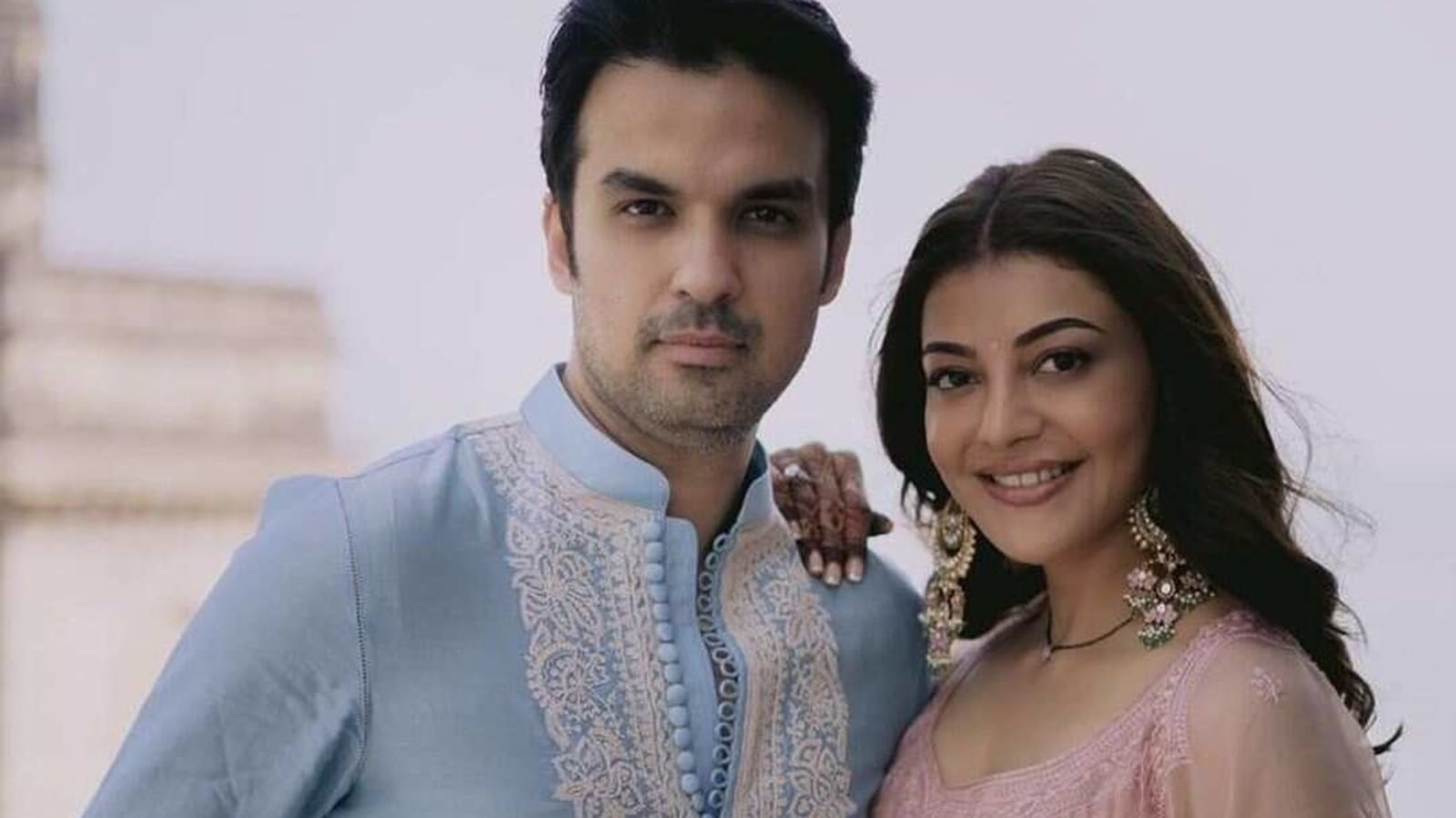 Www Kajal Xnx Com - Kajal Aggarwal gets 'bribes' from husband Gautam Kitchlu to make up for  lack of quality time with her. See photo | Bollywood - Hindustan Times
