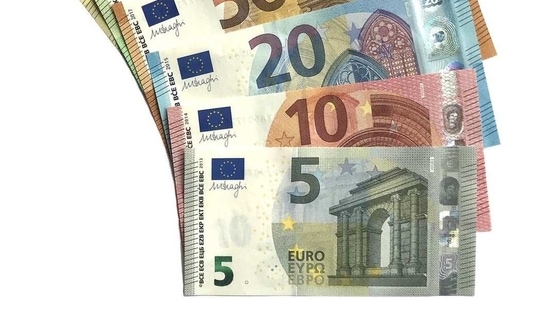 Twelve countries of the European Union were unified by the Euro in 1999. But for the first three years it was only used for accounting purposes and electronic payments. Coins and banknotes were launched in 2002, constituting the biggest monetary changeover in history.(Wikimedia Commons)