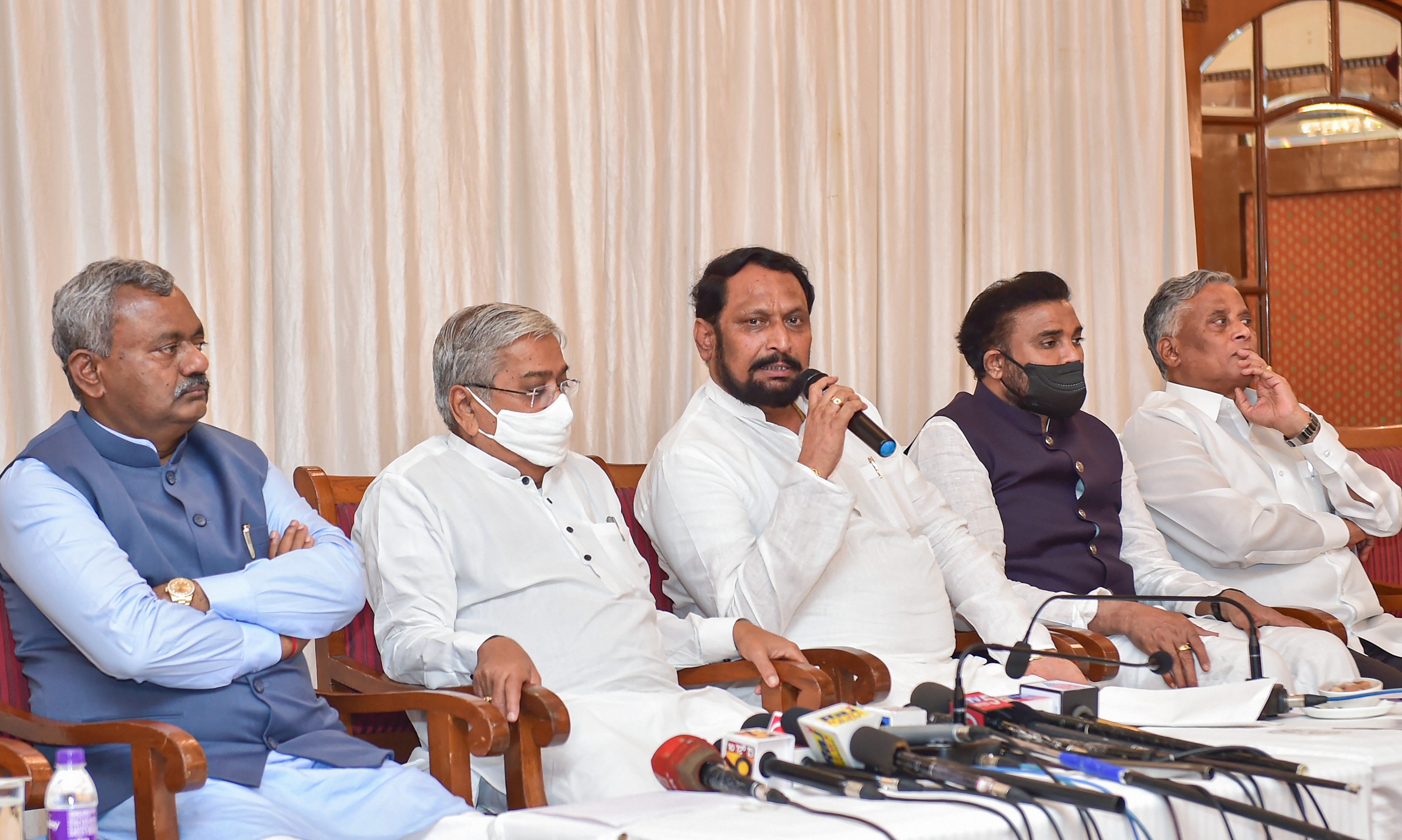 Karnataka Minister for Scheduled Tribes Welfare B Sriramulu during a press conference in Bengaluru. (PTI Photo/Shailendra Bhojak) Karnataka Minister for Scheduled Tribes Welfare B Sriramulu during a press conference in Bengaluru. (PTI Photo/Shailendra Bhojak)
