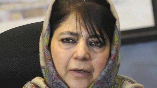Her remarks come a day after she was grilled for five hours by the Enforcement Directorate at its Srinagar office in connection with a money laundering case.(HT Photo)