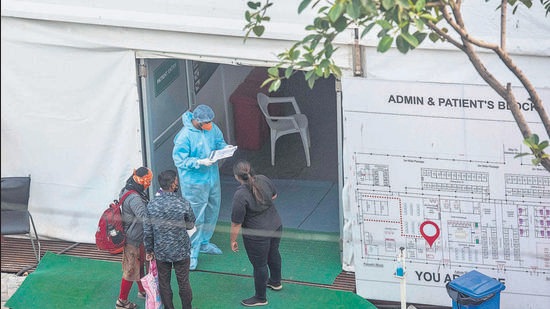 The Jumbo Covid care centre at the COEP grounds on Thursday saw a steady stream of people making enquiries. (PRATHAM GOKHALE/HT)