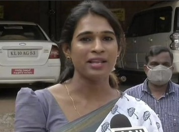 "If transgenders join the mainstream then definitely we can make colourful changes in society," said Anannyah Kumari Alex (ANI)(ANI) "If transgenders join the mainstream then definitely we can make colourful changes in society," said Anannyah Kumari Alex (ANI)(ANI)