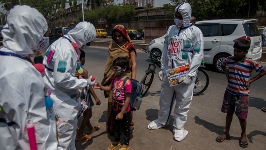 Mumbai recorded 6,130 cases, its highest ever one-day tally, taking the city-wide numbers to 391,791 so far. (Photo by Pratik Chorge/Hindustan Times)(Pratik Chorge/HT Photo)