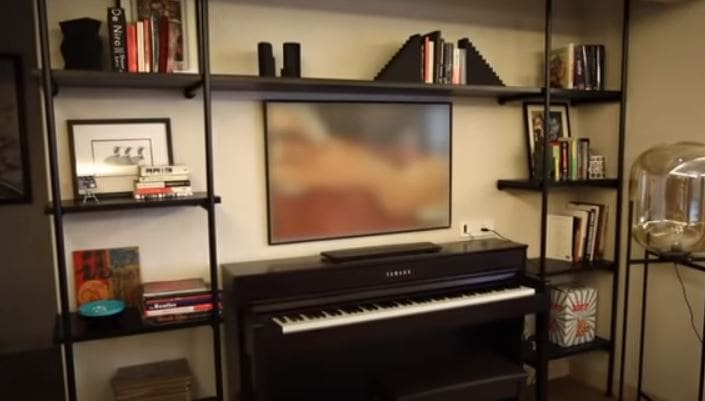 Aditya Roy Kapur's living area.