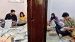 Vandit and Medha Chawla (left) founders of Sarojini Nagar Market Online in their office-cum-warehouse.(HT Photo) Vandit and Medha Chawla (left) founders of Sarojini Nagar Market Online in their office-cum-warehouse.(HT Photo)