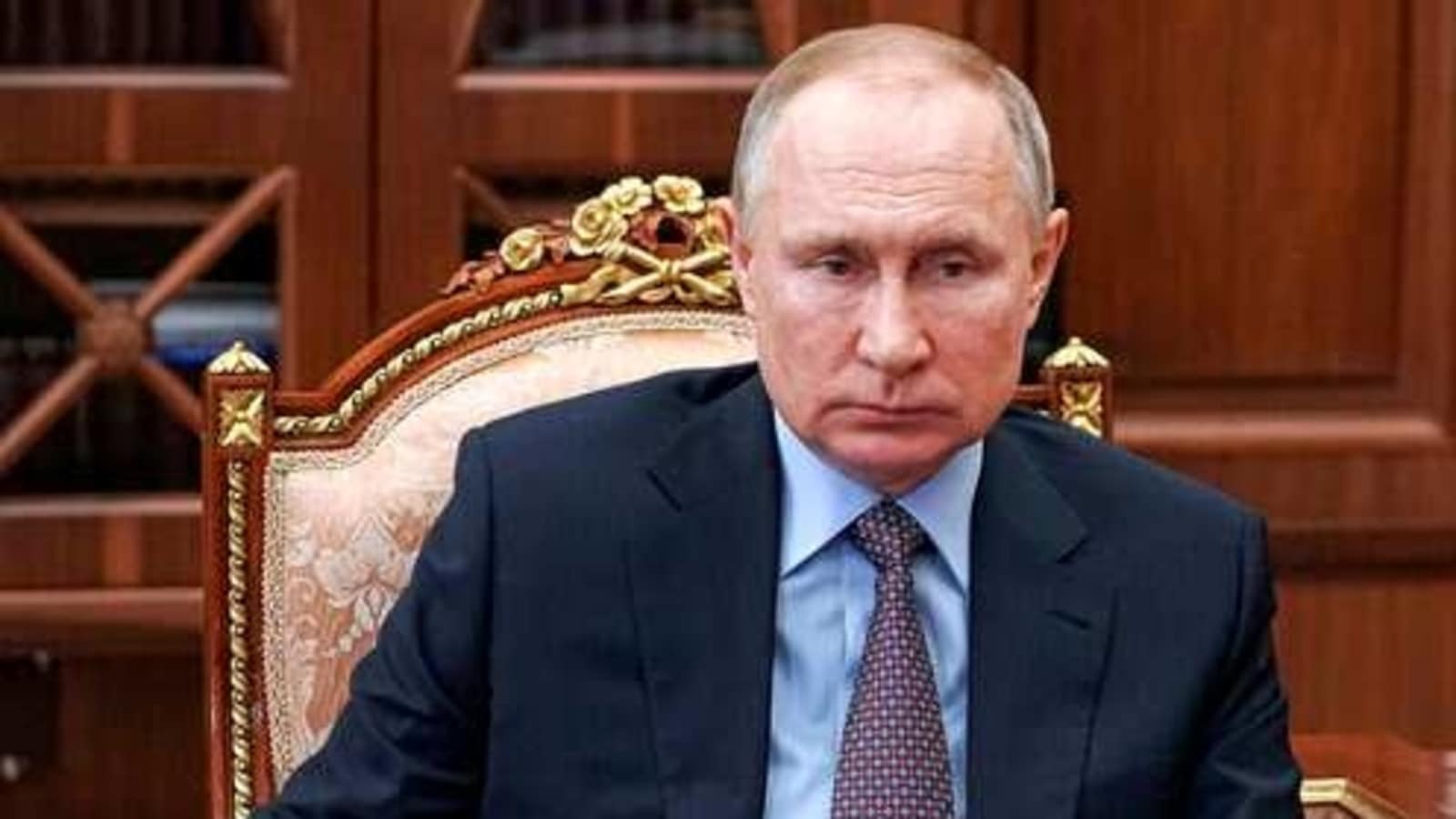 Russian President Putin felt minor side effects from Covid-19 vaccine ...