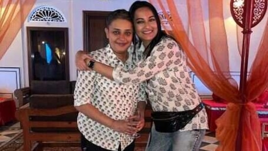 Sonakshi Sinha with Reema Kagti.