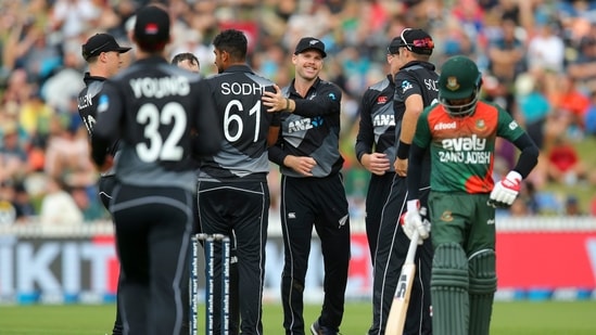 New Zealand cricket team in action against Bangladesh during the first T20I. (Twitter)