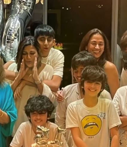 Sonali Bendre and Gayatri Oberoi also made it to the party. Sonali Bendre and Gayatri Oberoi also made it to the party.