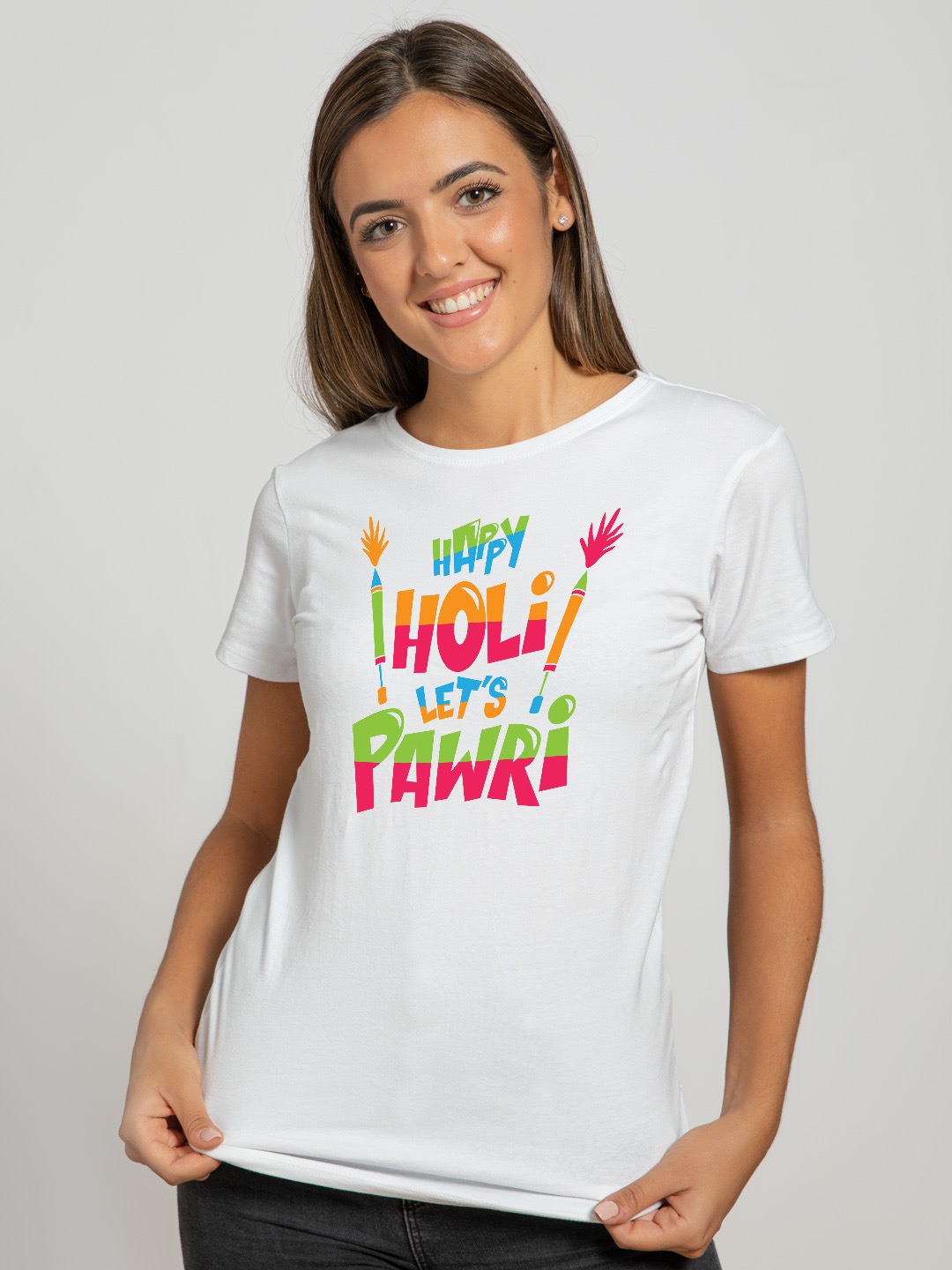 Pawri, Holi Hai! Party, selfie lovers order funky tees and masks