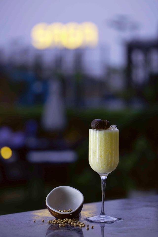 Relish refreshing thandai, with a twist! | Hindustan Times