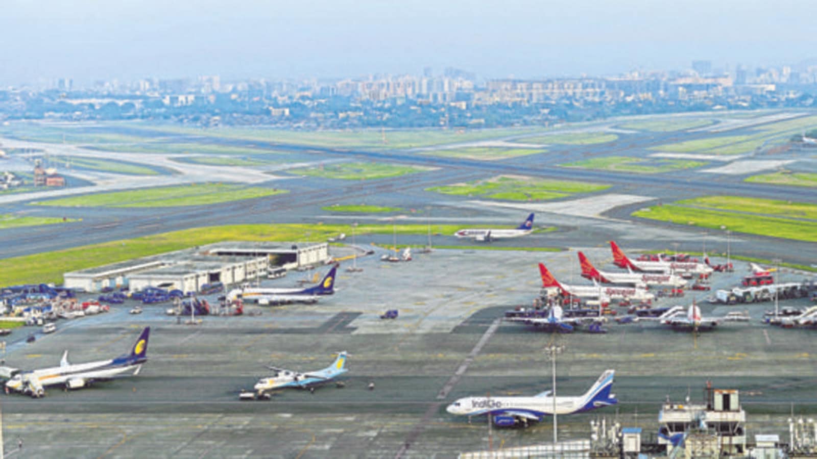 passengers-departing-from-mumbai-airport-to-continue-paying-development