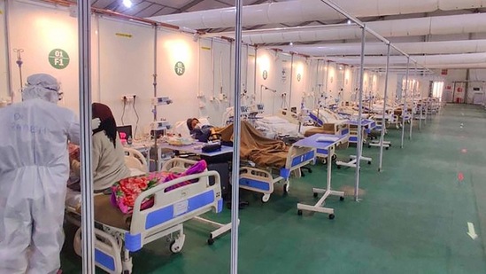 Delhi has so far registered 660,611 coronavirus disease cases and 11,016 related deaths, according to the health department’s bulletin. (PTI file photo. Representative image) Delhi has so far registered 660,611 coronavirus disease cases and 11,016 related deaths, according to the health department’s bulletin. (PTI file photo. Representative image)