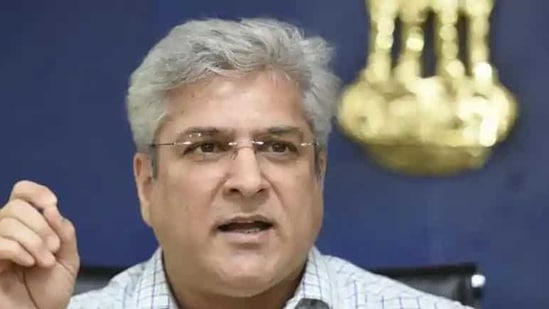 Gahlot also noted the range of financial and non-financial incentives offered under Delhi's EV policy.(File photo) Gahlot also noted the range of financial and non-financial incentives offered under Delhi's EV policy.(File photo)