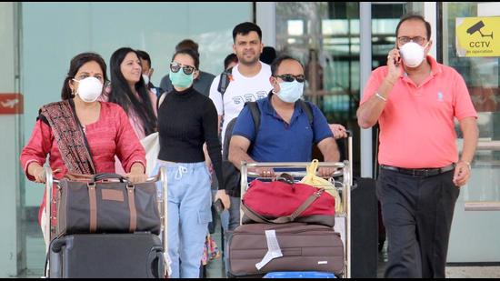 According to the DGCA, at least 15 passengers till date have been charged for violating Covid-19 norms in domestic airports and may be put on a ‘no-flying’ list for a period of three months. (HT PHOTO.) According to the DGCA, at least 15 passengers till date have been charged for violating Covid-19 norms in domestic airports and may be put on a ‘no-flying’ list for a period of three months. (HT PHOTO.)