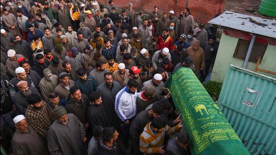 Villagers carry the coffin of Riyaz Ahmad, a municipal councillor was killed in a militant attack at Sopore in Baramulla distrcit of north Kashmir on Monday. (PTI)