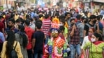 Many shoppers have been flouting social distancing norms at Delhi markets such as Lajpat Nagar. (Photo: Amal KS/HT)(HT_PRINT) Many shoppers have been flouting social distancing norms at Delhi markets such as Lajpat Nagar. (Photo: Amal KS/HT)(HT_PRINT)
