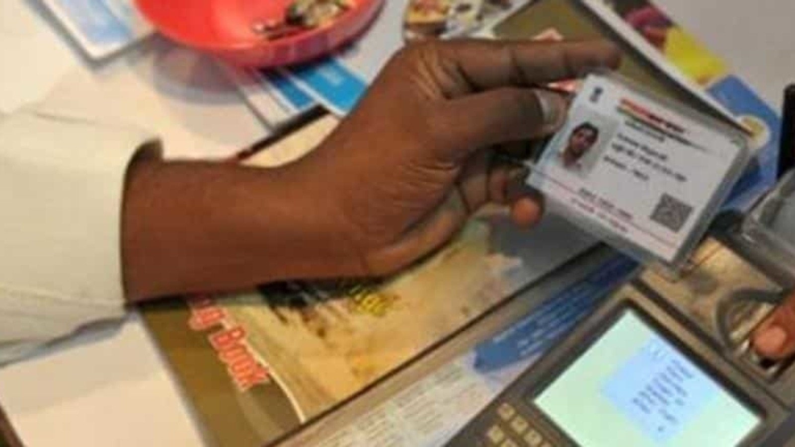 Centre extends Aadhaar-PAN linking deadline to June 30, cites Covid-19 pandemic