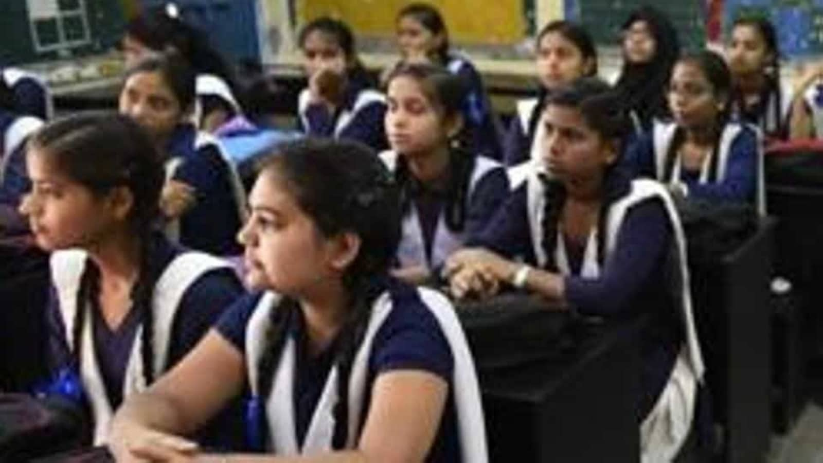 WEF's gender gap index: India slips 28 places, ranks 140 among 156 countries