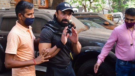 Ajaz Khan Of Bigg Boss 7 Fame Arrested By Narcotics Control Bureau ...