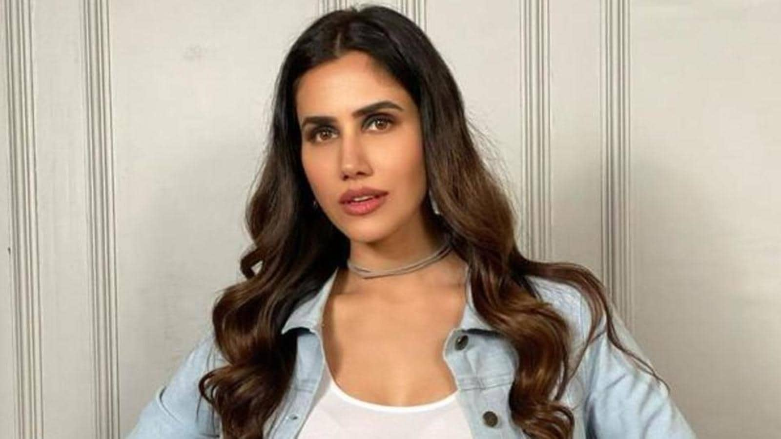 Sonnalli Seygall: Bollywood typecasts you very easily