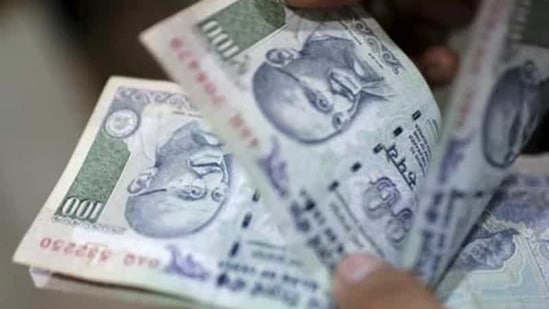 Small savings are the lifeline of India's low-income groups.(Reuters File Photo) Small savings are the lifeline of India's low-income groups.(Reuters File Photo)