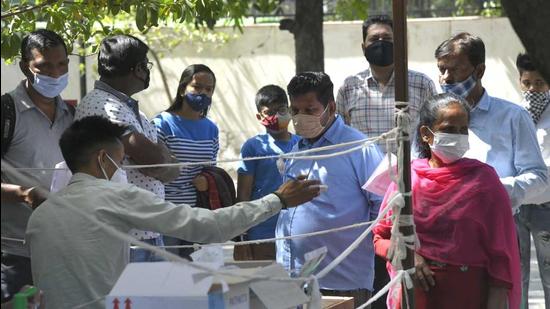 Chandigarh Tricity Logs 889 Covid Cases, Highest Since Outbreak ...