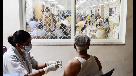 Governments are understandably cautious because of the economic implications of restrictions, but an unchecked public health crisis will end up taking a much heavier toll. Greater citizen responsibility, aided by the State’s diktat if necessary, and aggressive vaccination, is the only way out. Delhi can still set things right if it acts fast. (AFP) Governments are understandably cautious because of the economic implications of restrictions, but an unchecked public health crisis will end up taking a much heavier toll. Greater citizen responsibility, aided by the State’s diktat if necessary, and aggressive vaccination, is the only way out. Delhi can still set things right if it acts fast. (AFP)