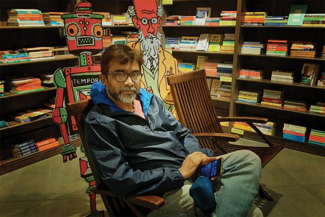 Biographer Ashis Ghatak (Courtesy Rupa) Biographer Ashis Ghatak (Courtesy Rupa)