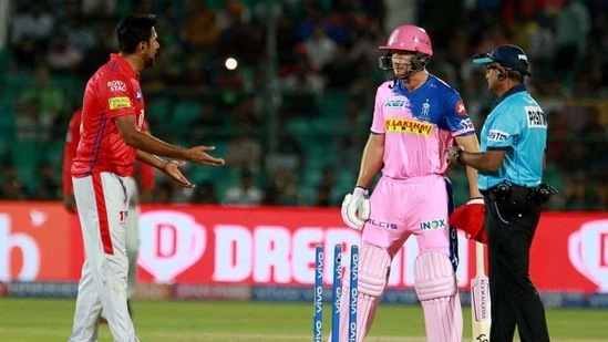 R Ashwin mankads Jos Butter (IPL) R Ashwin mankads Jos Butter (IPL)