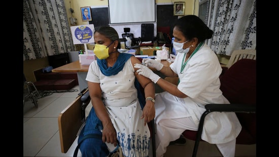 As the country that produces 60% of the world’s vaccines, India can ramp up the vaccination process. But a conventional, bureaucratic mindset appears to be holding us back. The vaccination programme needs to be reset and targeted (Amal KS/HT PHOTO) As the country that produces 60% of the world’s vaccines, India can ramp up the vaccination process. But a conventional, bureaucratic mindset appears to be holding us back. The vaccination programme needs to be reset and targeted (Amal KS/HT PHOTO)