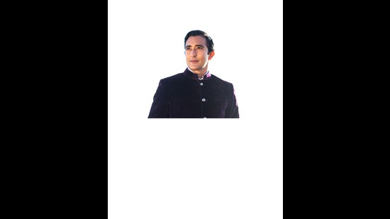Rahul Khanna gives tips on how you can look better with just a few products Rahul Khanna gives tips on how you can look better with just a few products
