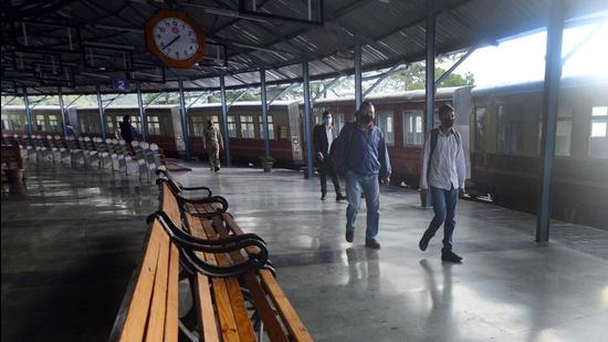 A view of deserted railway station in Shimla on Saturday. (Deepak Sansta /HT) A view of deserted railway station in Shimla on Saturday. (Deepak Sansta /HT)