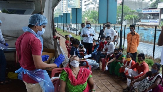 Authorities have clamped stringent restrictions across the state to battle the surge in the cases of the coronavirus disease. (Praful Gangurde/HT Photo) Authorities have clamped stringent restrictions across the state to battle the surge in the cases of the coronavirus disease. (Praful Gangurde/HT Photo)