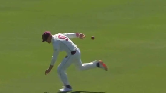 Marnus Labuschagne fields for Queensland in the Sheffield Shield against New South Wales.(Screengrab/Twitter)